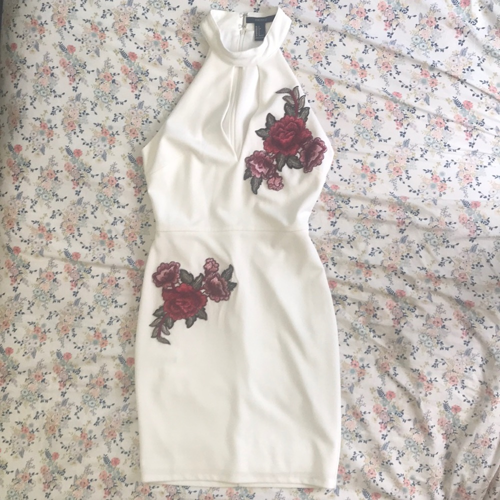Forever 21 White Pen Dress With Flowers